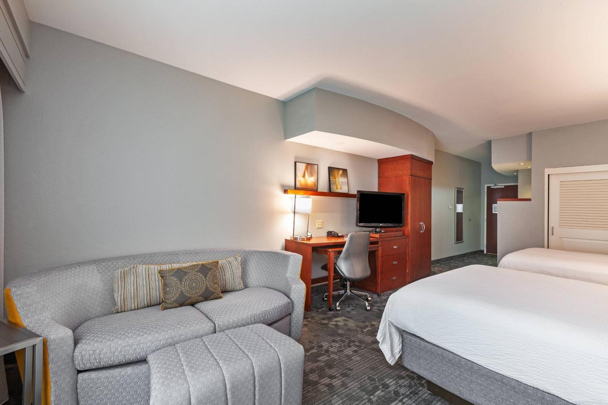 Courtyard By Marriott Tulsa Woodland Hills Hotel Luaran gambar